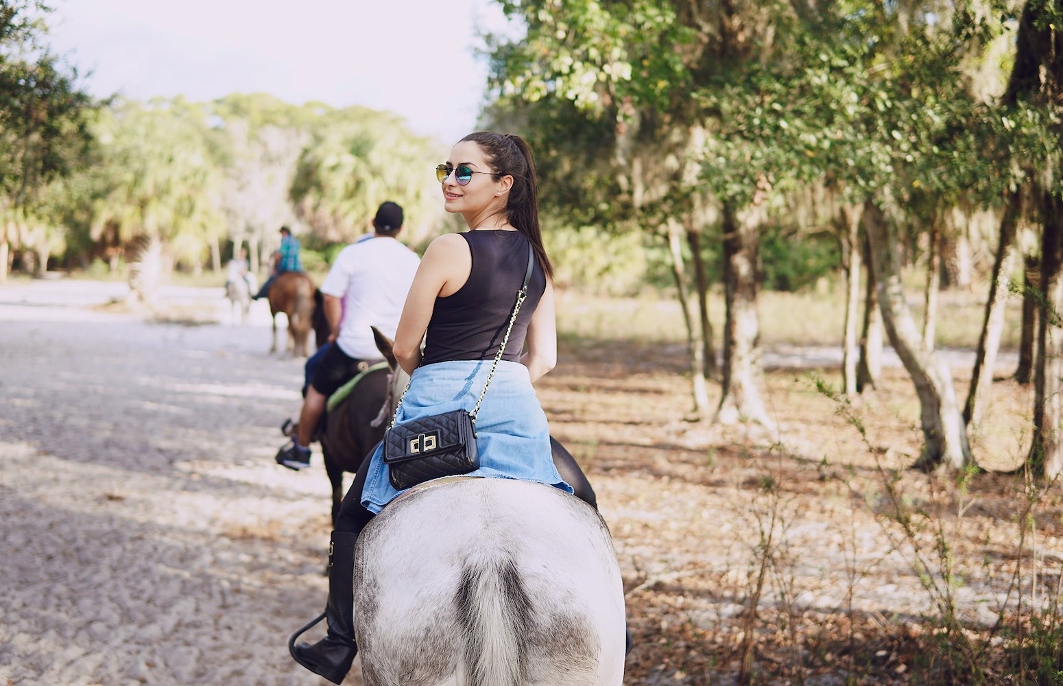 paseo a caballo masía 